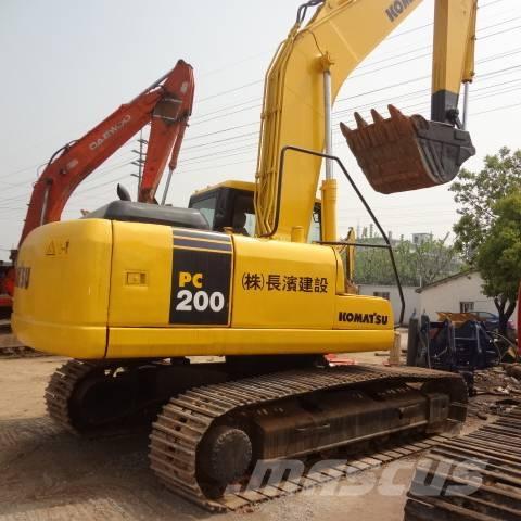 Komatsu PC 200-7 Escavatori cingolati