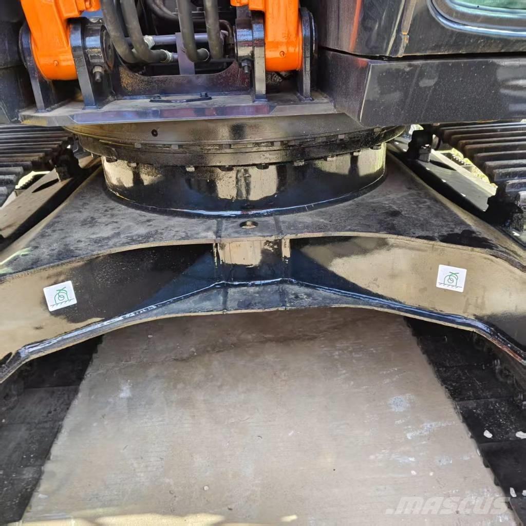 Hitachi ZX 130 LC Escavatori cingolati