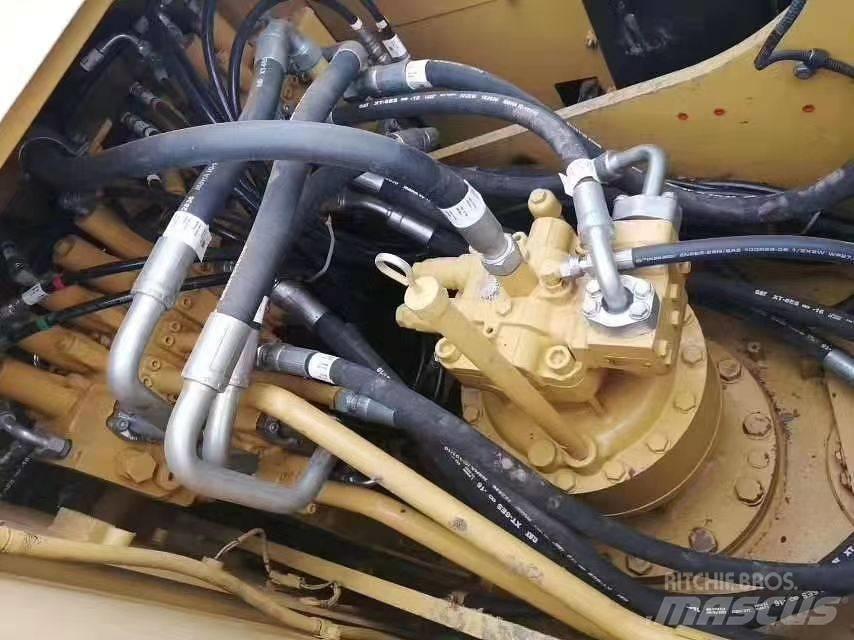 CAT 320 D Escavatori cingolati