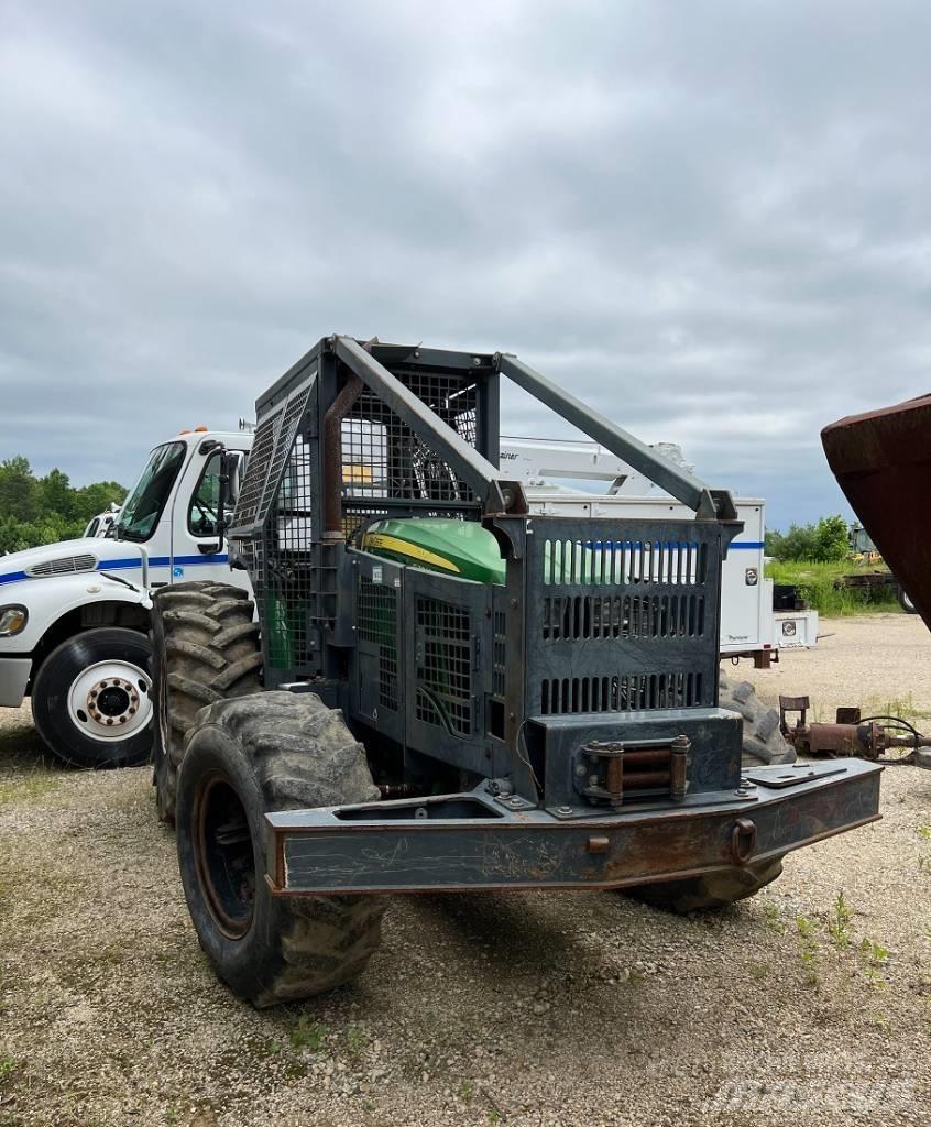 John Deere 5100 M Trattori