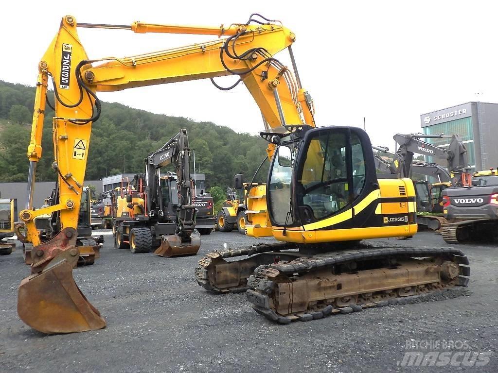 JCB JZ 235 LC Escavatori cingolati