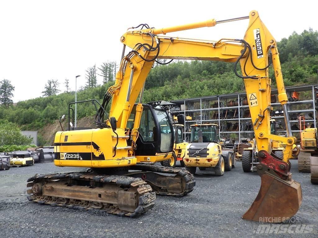JCB JZ 235 LC Escavatori cingolati