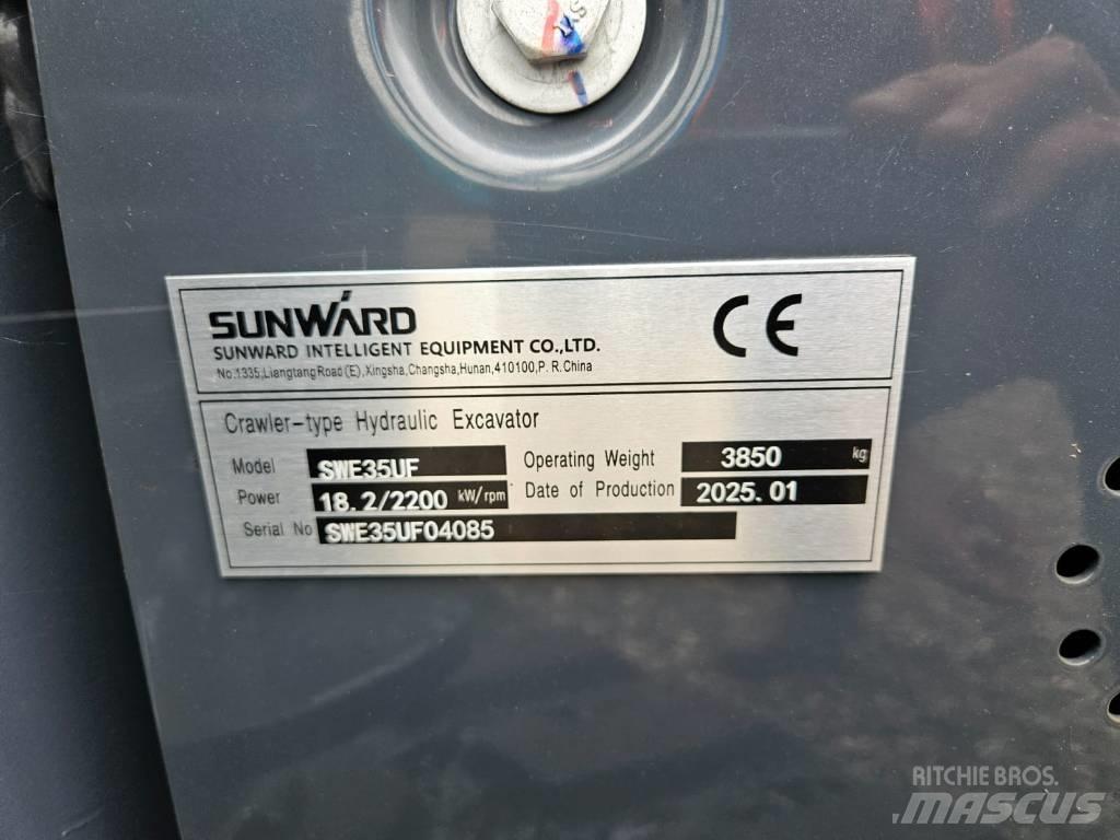 Sunward SWE 35 UF Miniescavatori