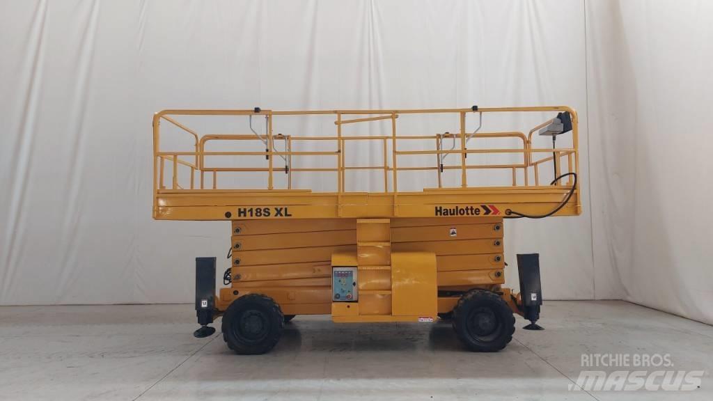 Haulotte HA 18 SXL Piattaforme a pantografo