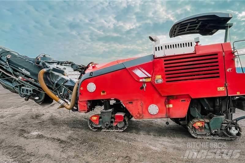 Wirtgen W100Fi Camion altro