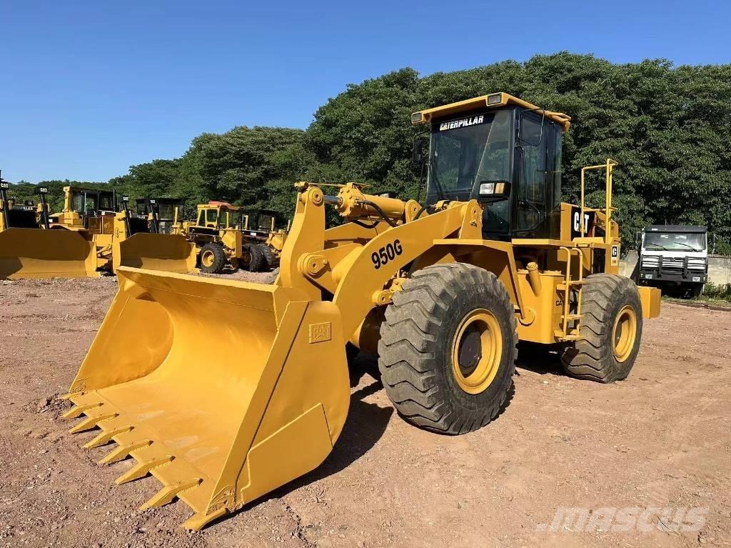 CAT 950G Pale gommate