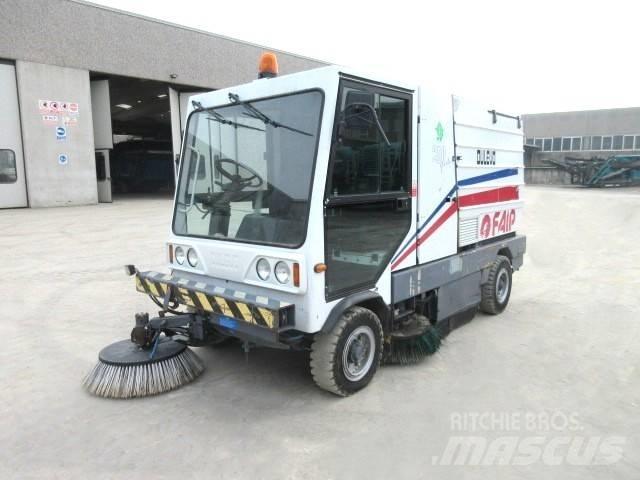 Dulevo 200 Quattro Spazzatrici
