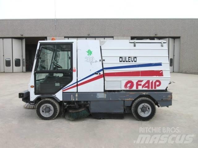 Dulevo 200 Quattro Spazzatrici