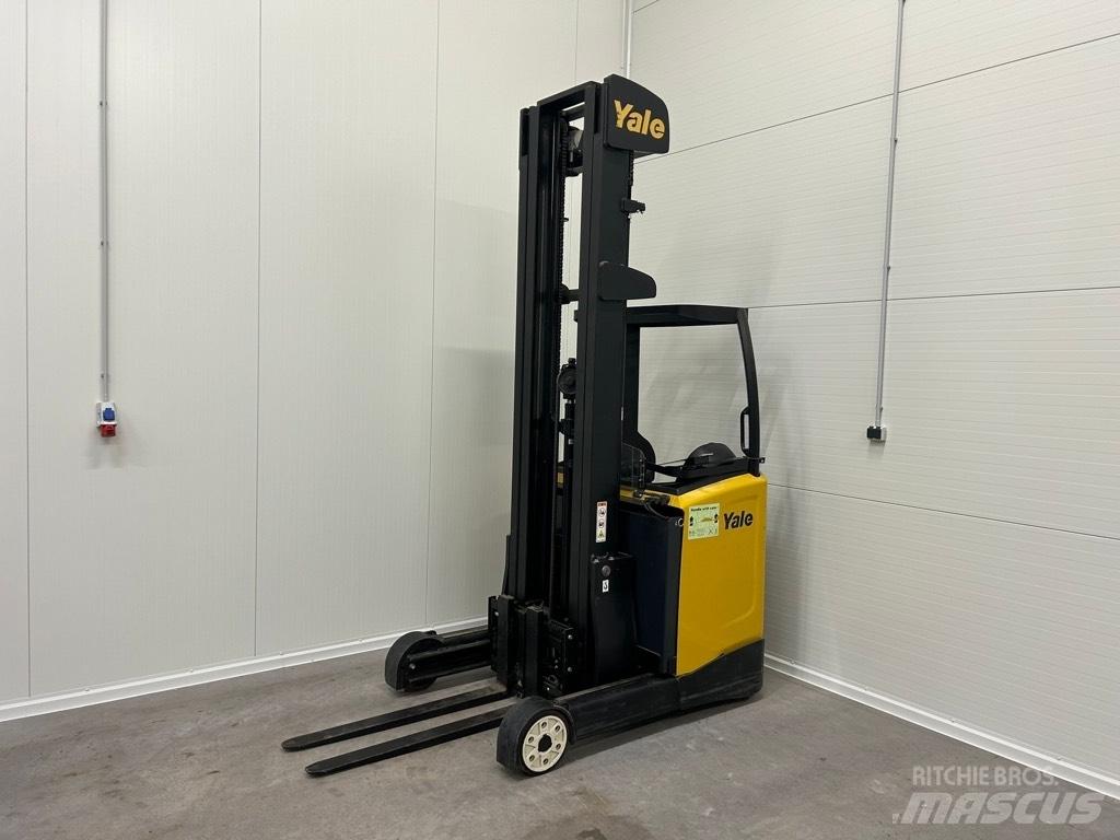 Yale MR 14 Carrello retrattile