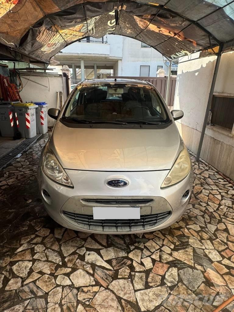 Ford ka Auto
