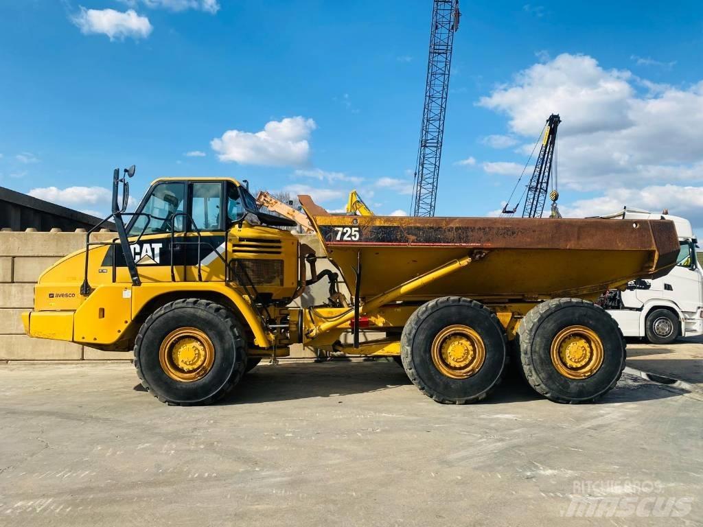 CAT 725 Dumpers articolati