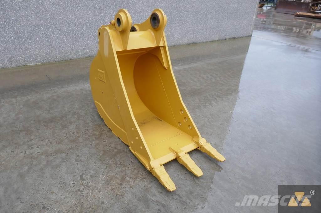 CAT 320 Bucket Benne