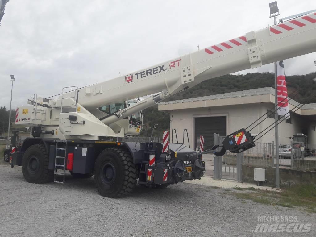 Terex TRT 70 Gru per terreni difficili