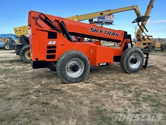 SkyTrak 8042 Sollevatori telescopici