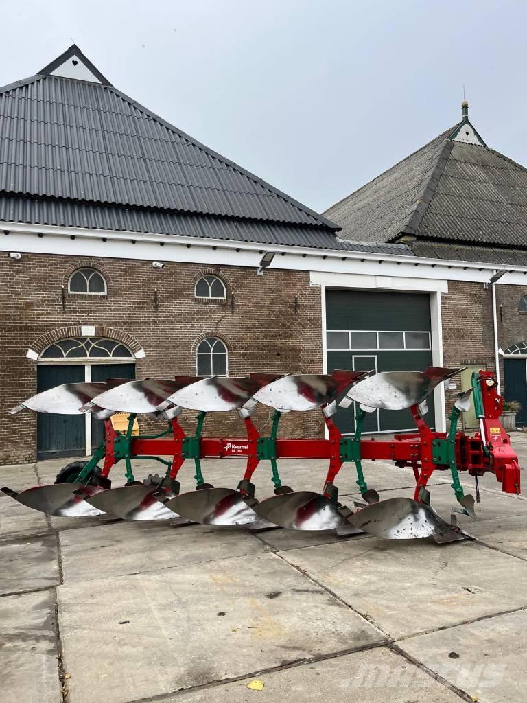 Kverneland LB100-300 Aratri reversibili