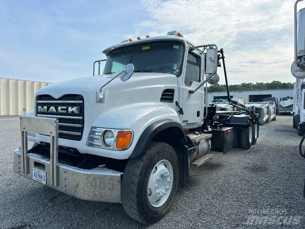 Mack CV 713 Motrici scarrabili