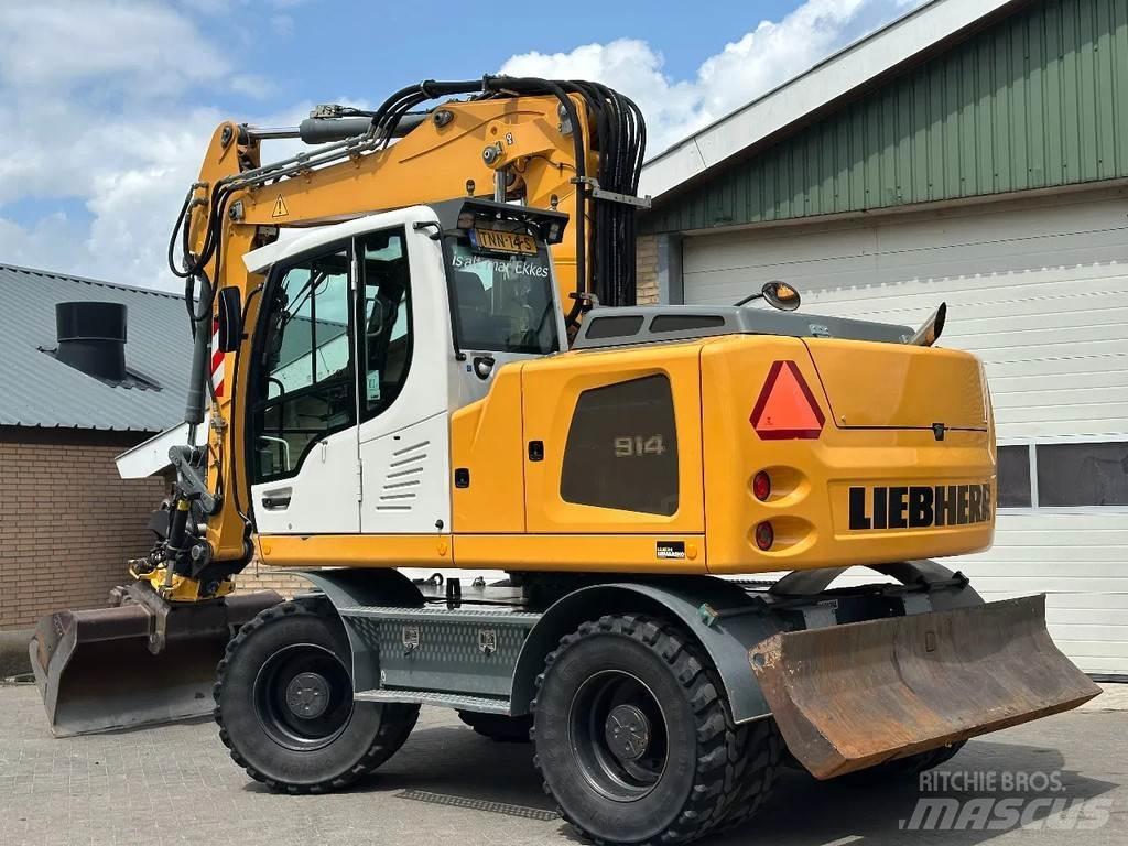 Liebherr A914 Escavatori gommati
