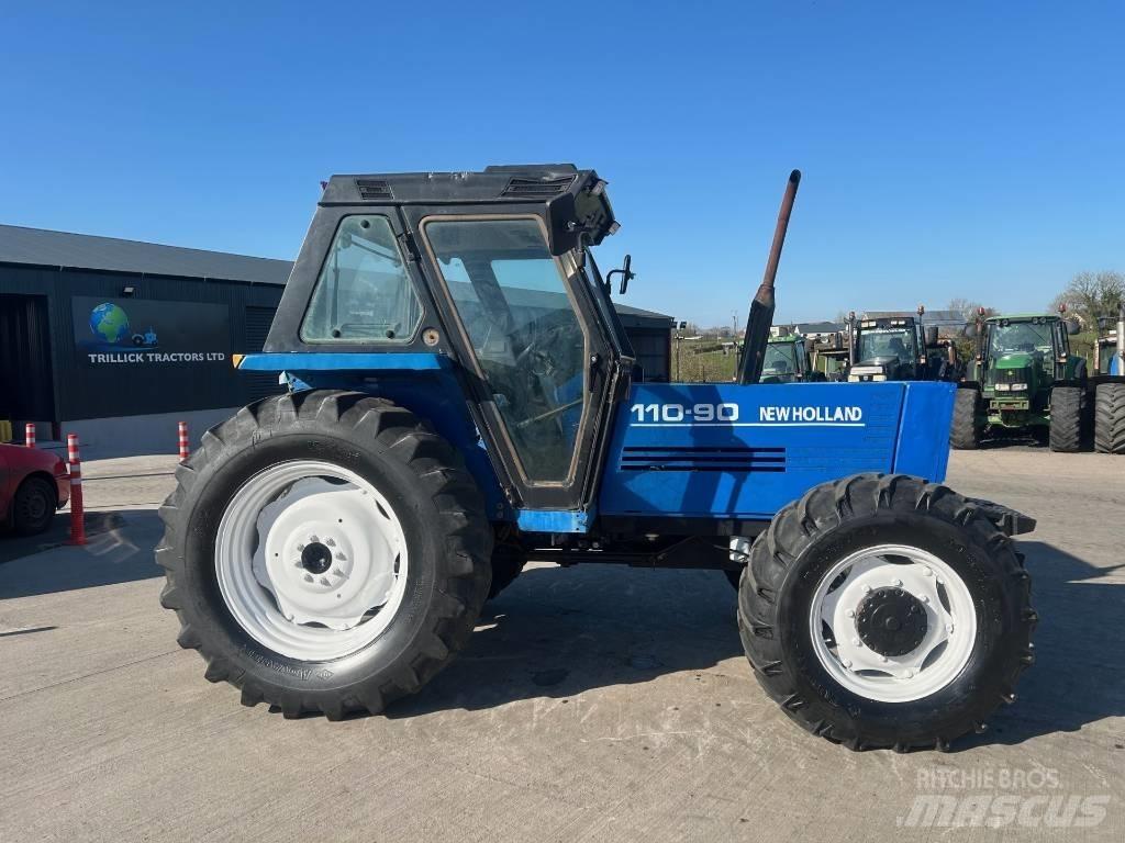 New Holland 110-90 Trattori