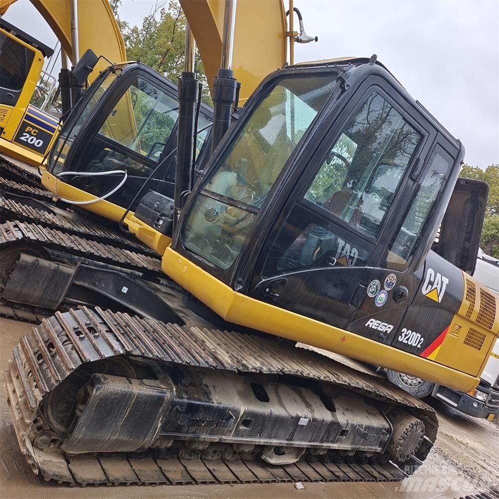 CAT 320 D Escavatori cingolati