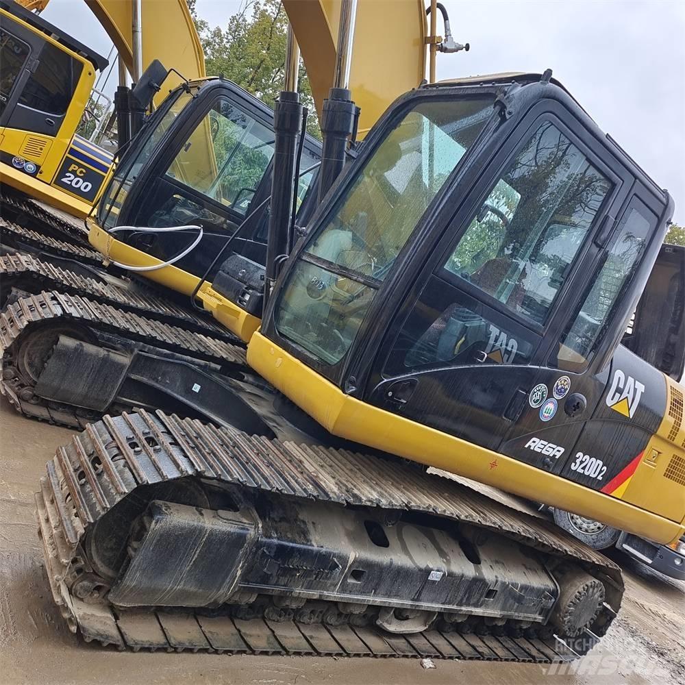 CAT 320 D Escavatori cingolati