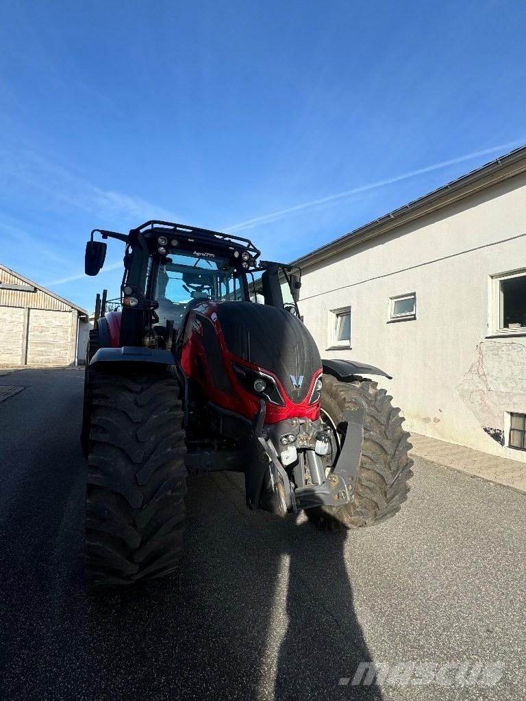 Valtra T 214 D Altri mezzi forestali