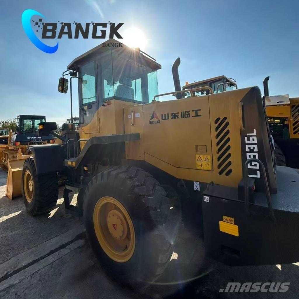 SDLG 936L Pale gommate