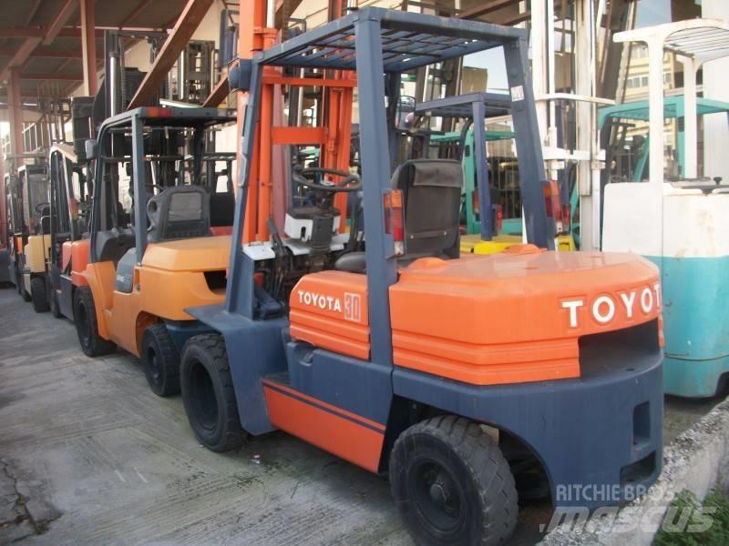 Toyota 5 FD 30 Carrelli elevatori diesel