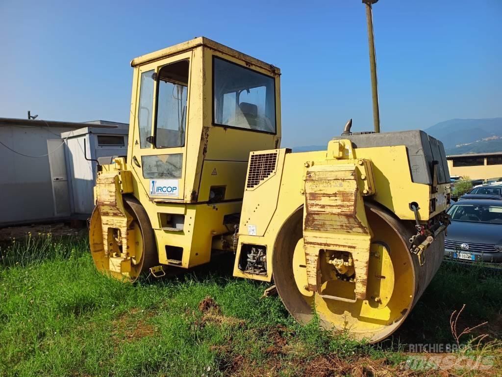 Bomag BW 151 AD-2 Rulli a doppio tamburo