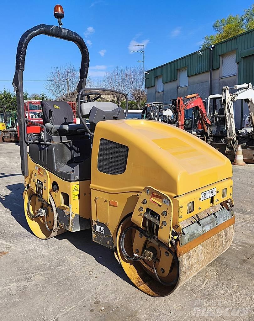 Volvo DD 25 Rulli a doppio tamburo