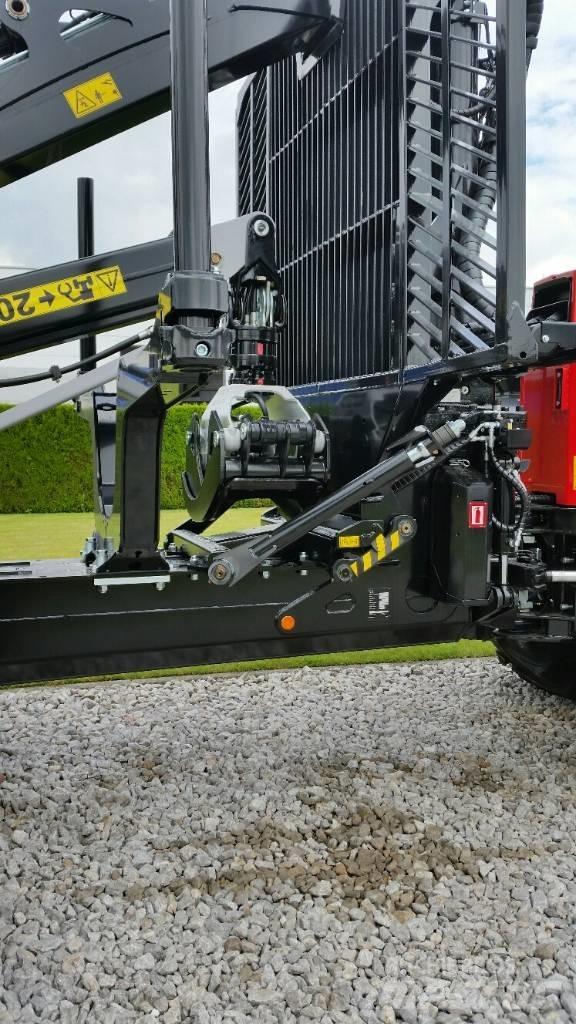 Komatsu 875 Forwarder