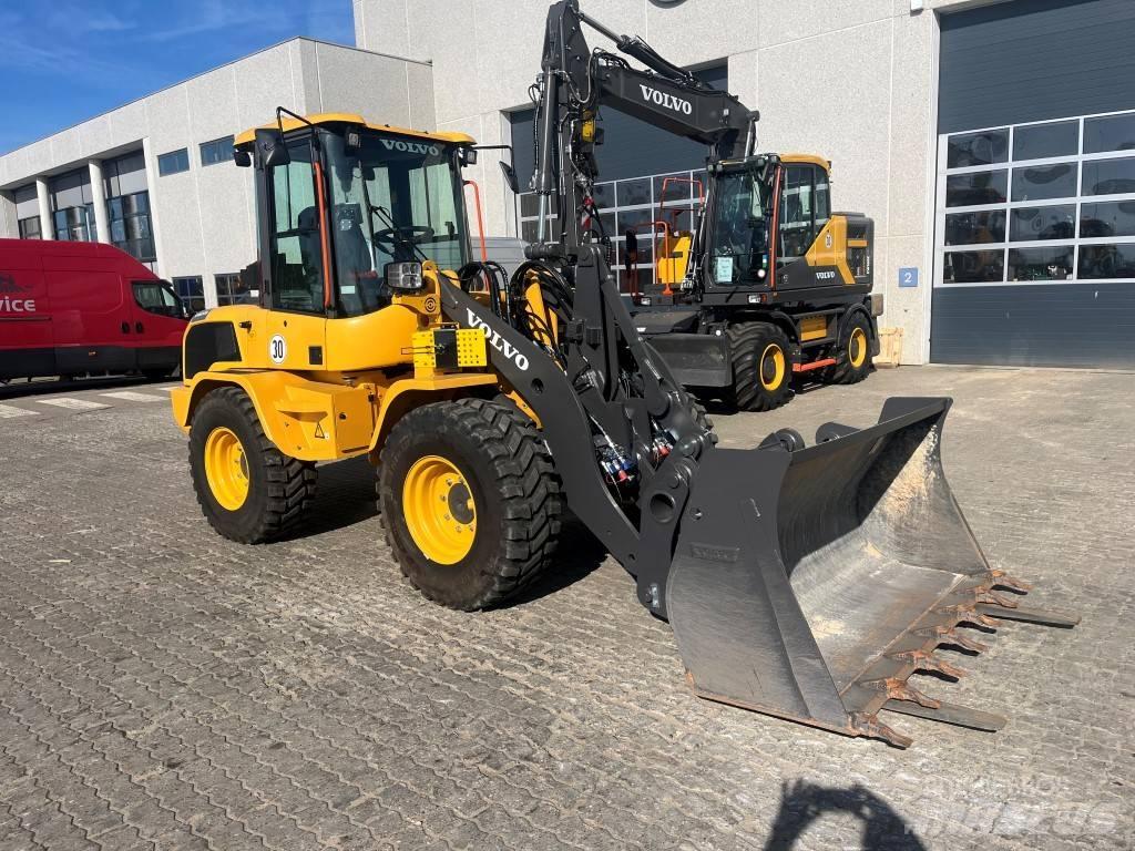 Volvo L35H Pale gommate