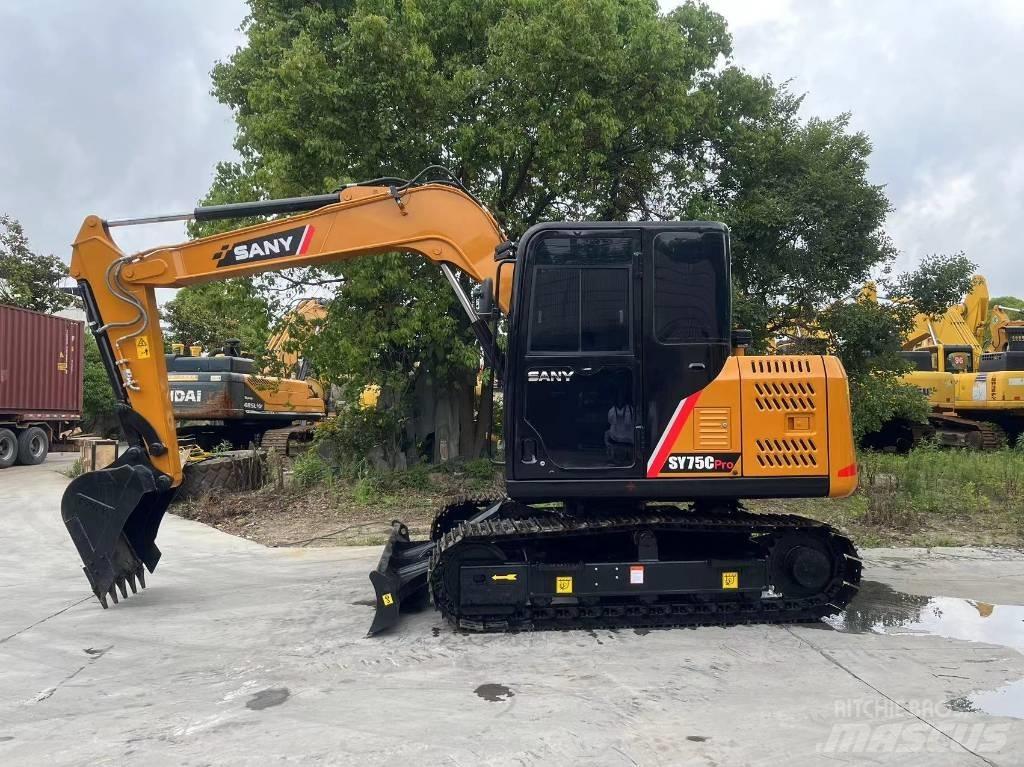 Sany SY75C Escavatori cingolati