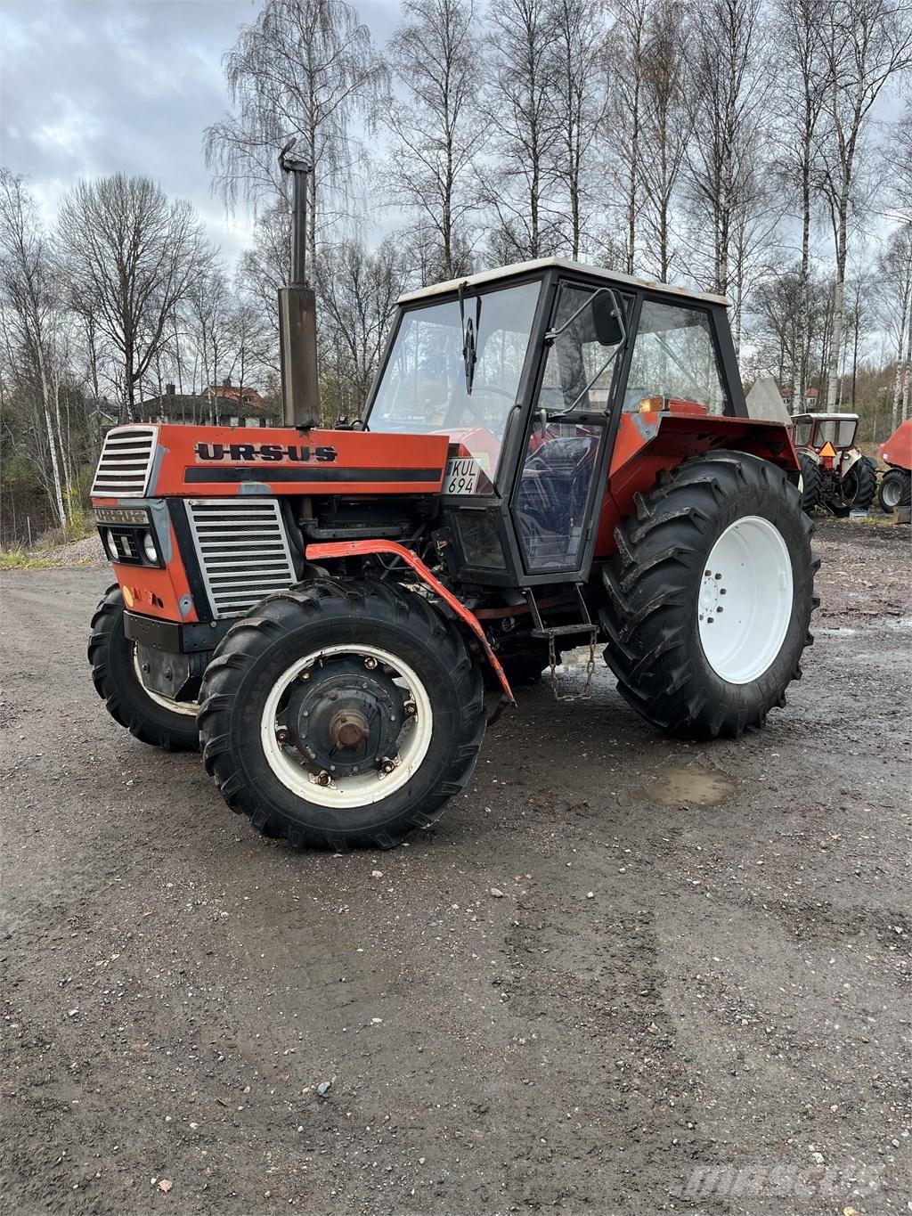 Ursus c-385 Trattori