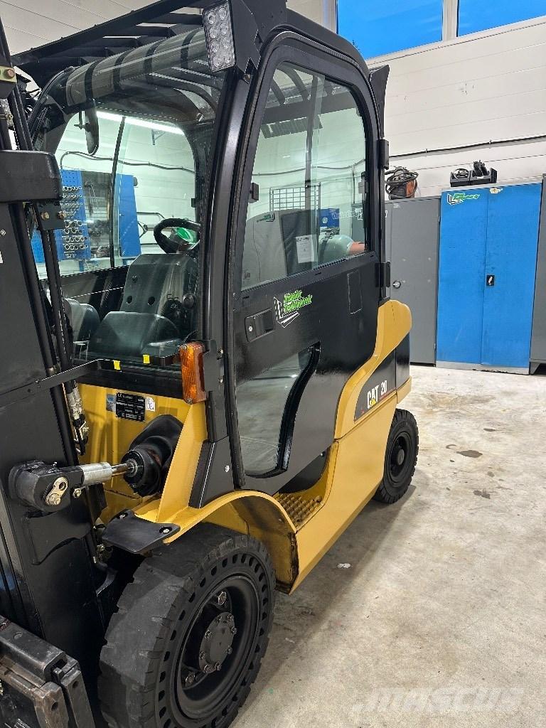 CAT GP 20 N Carrelli elevatori GPL