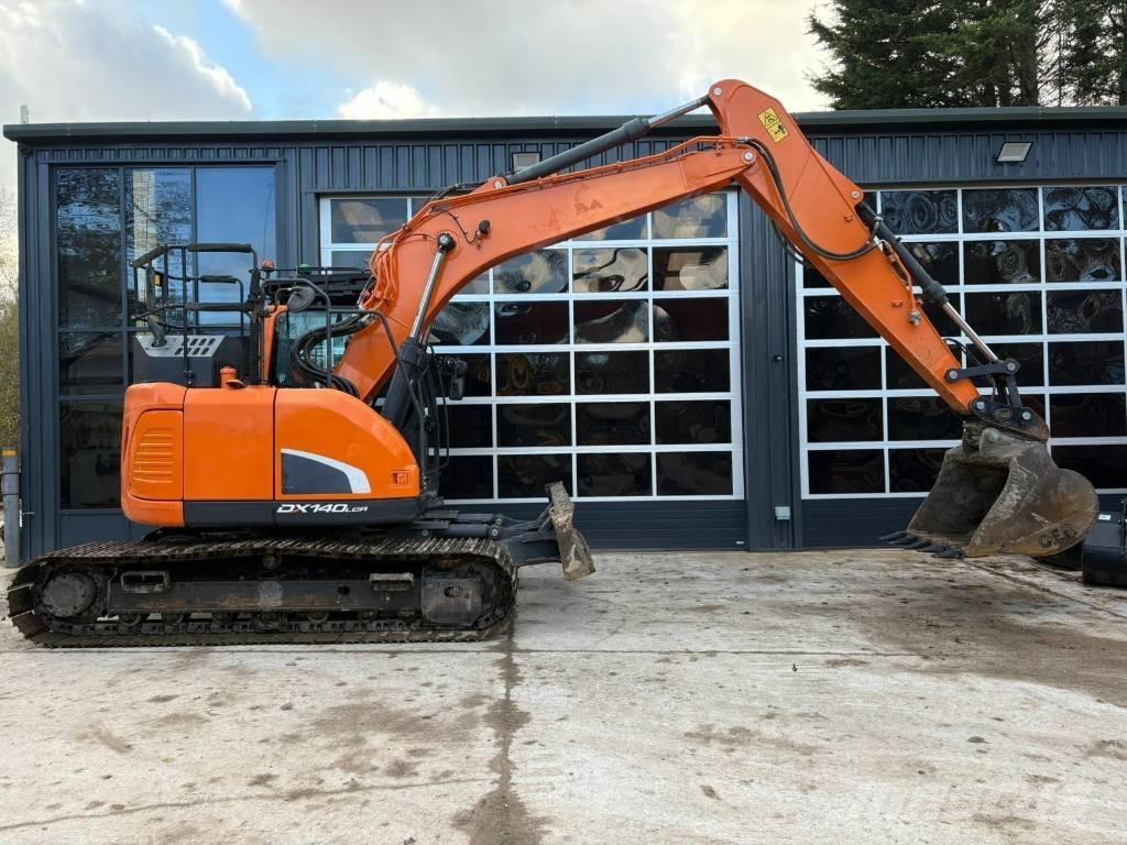 Doosan DX 140 LCR-3 Escavatori cingolati