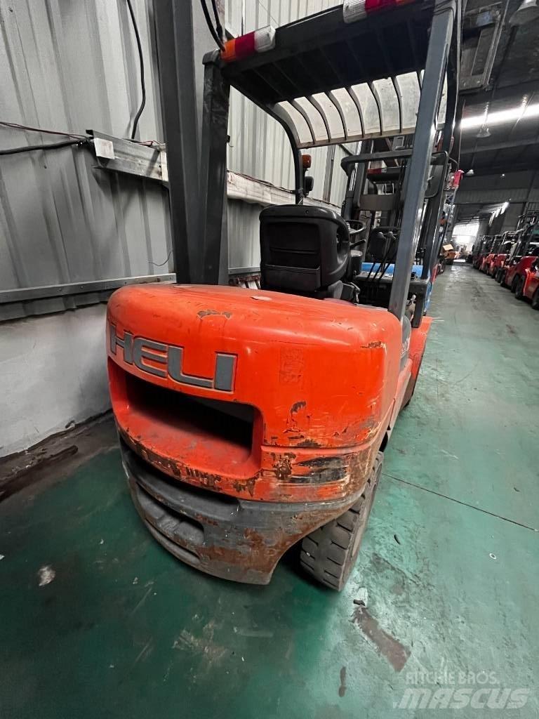 Heli CPCD 30 Carrelli elevatori diesel