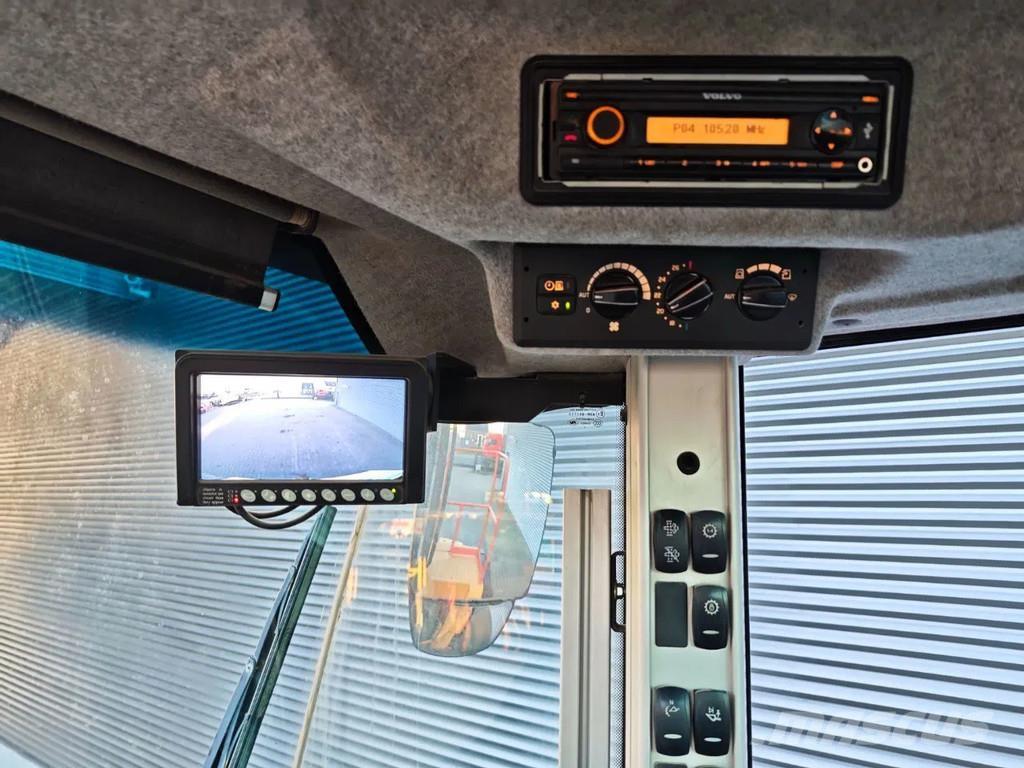 Volvo L180H Pale gommate