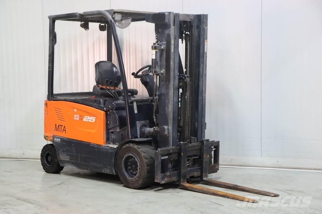 Doosan B25XL-7 Carrelli elevatori elettrici