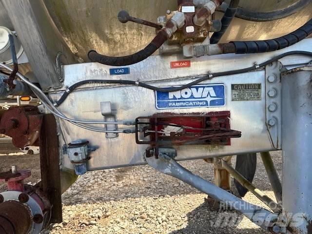  NOVA MC307 7000 GAL Rimorchi cisterna