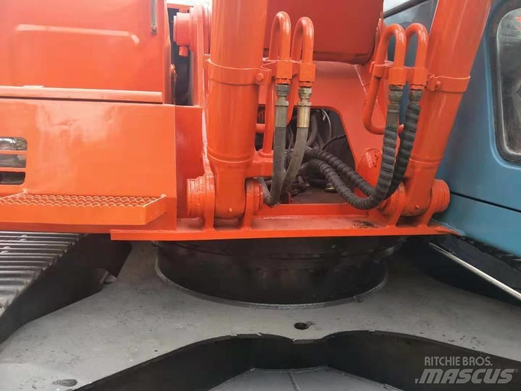 Hitachi EX 200-3 Escavatori cingolati