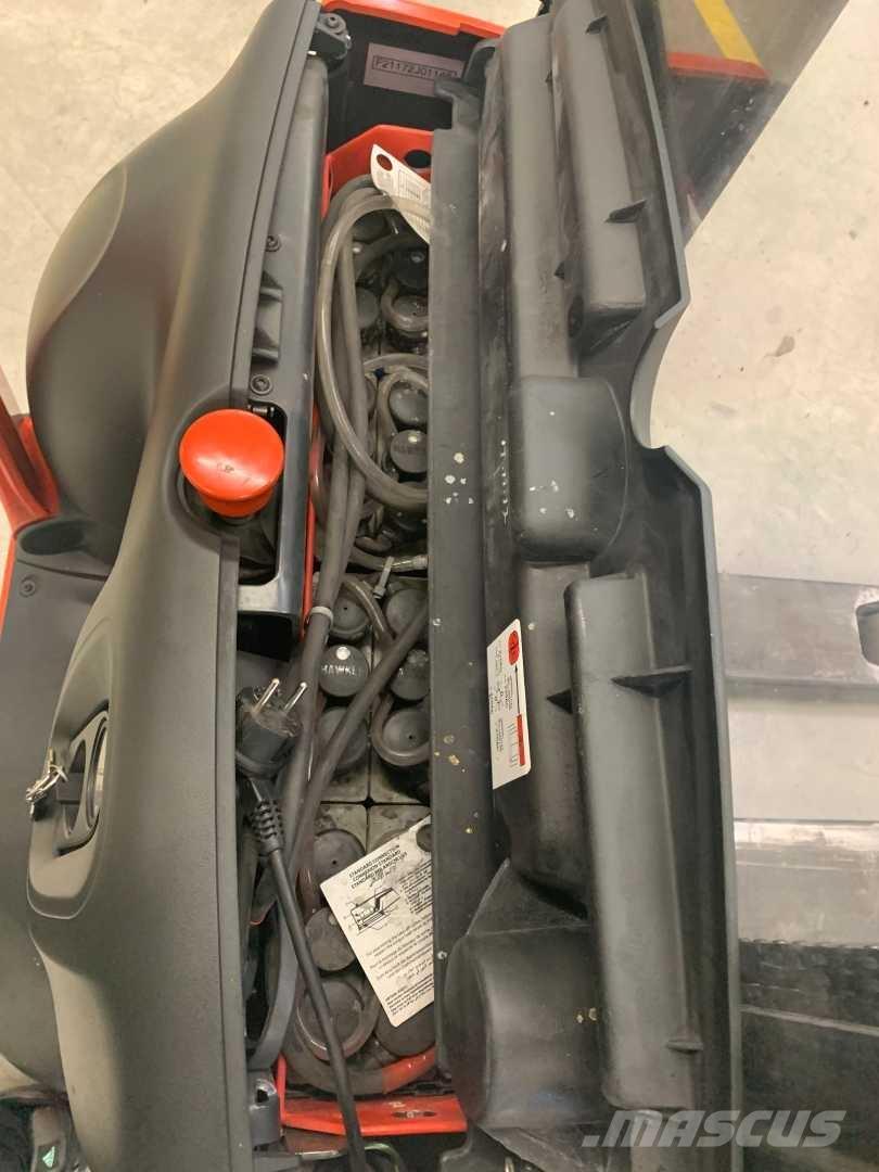 Linde L12 Transpallet uomo a terra