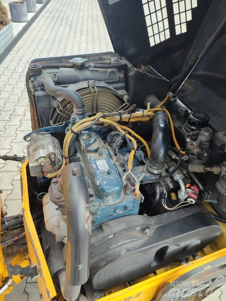 Bomag BW 80 AD-2 Rulli a doppio tamburo