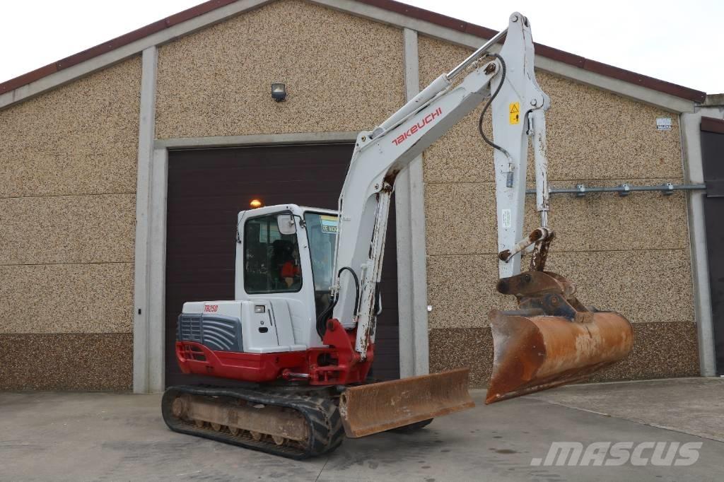 Takeuchi TB 250 Miniescavatori