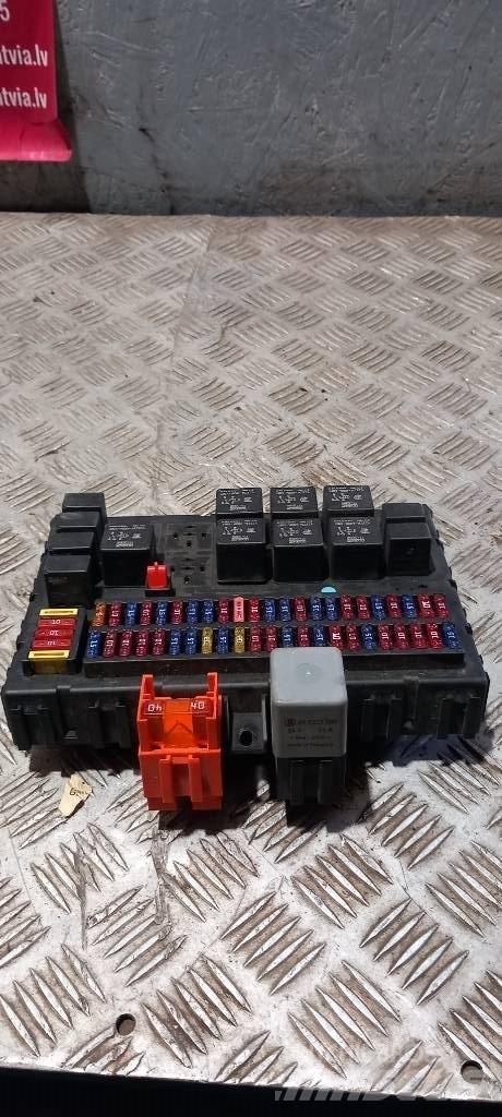 DAF XF 105.   1795419 Componenti elettroniche