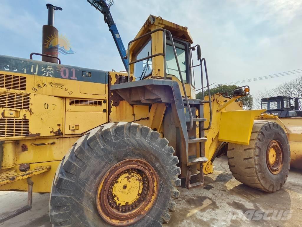 Komatsu WA 500-3 Pale gommate