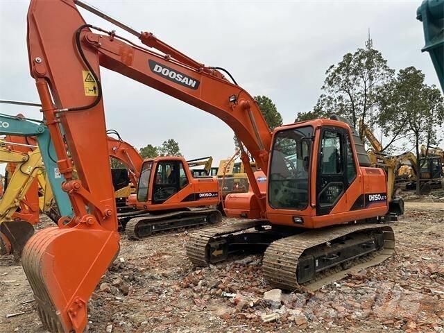 Doosan DH150 Escavatori cingolati