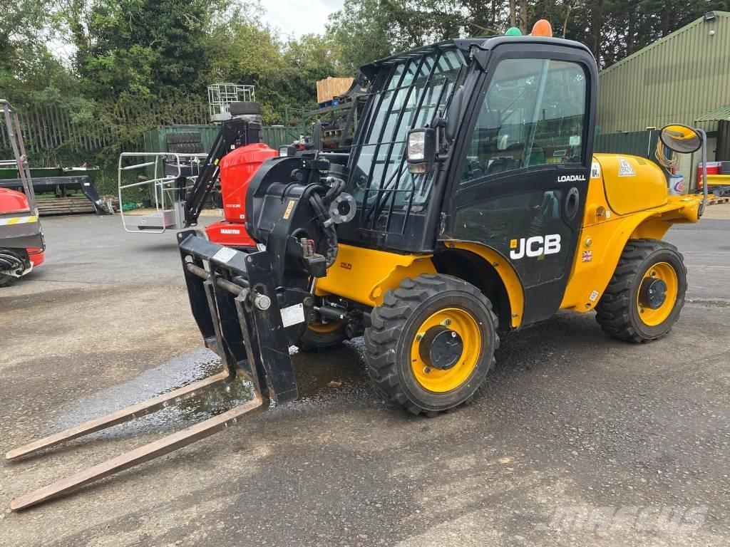 JCB 520-40 Sollevatori telescopici