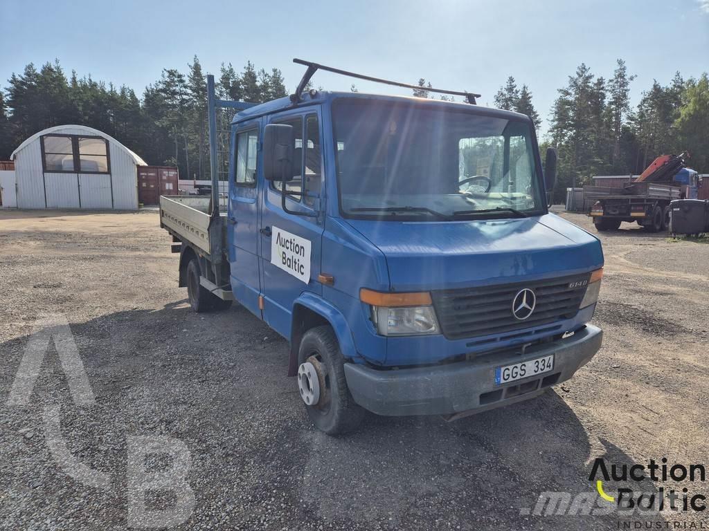 Mercedes-Benz 614D Camion con sponde ribaltabili