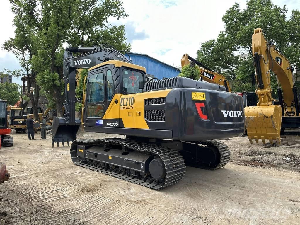 Volvo EC210D Escavatori cingolati