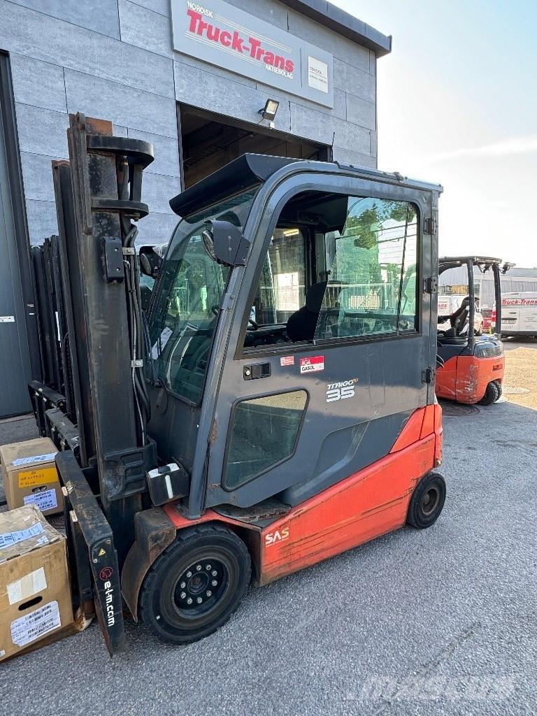 Toyota 8FBMT35 Transpallet uomo a terra